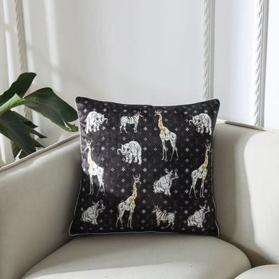 Cubierta de oro de la almohada del lecho del terciopelo de las combinaciones de color de la cubierta del amortiguador de la oficina del sitio los 45*45cm