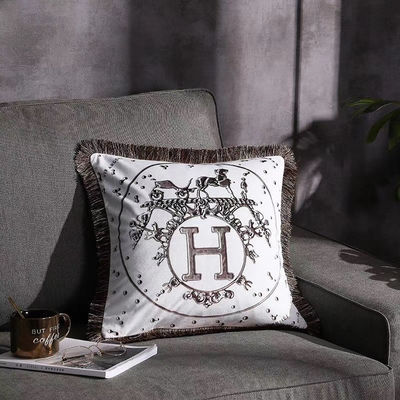 Sofá tejido cubierta copetuda de lino blanca Sofa Pillow del amortiguador de la borla