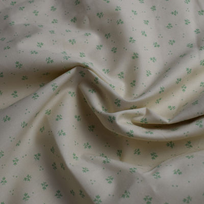 Imprimiendo la tela de algodón blanca del llano de Lycra 115gsm ignífuga