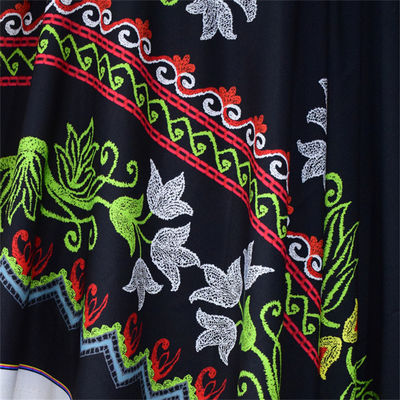 Flor colorida impresa Digitaces amarilla roja azul de la tela del poliéster para la ropa