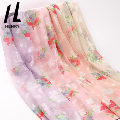 Gasa suave de encargo 100% de la impresión del material de materia textil del poliéster de la tela de Tulle para la ropa